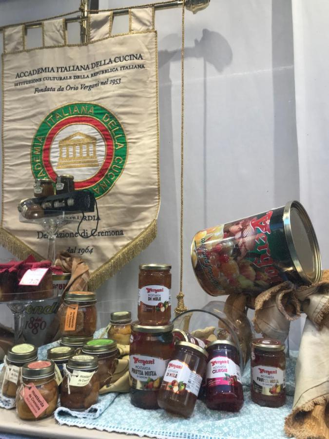 Alloggio Galli Кремона Экстерьер фото
